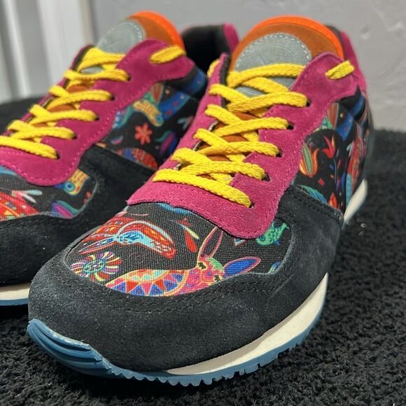 🔥 INKKAS Jogger Zocalo Suede Leather Designer Sneakers  -RARE- Women Sz 9 - EUC - Picture 6 of 15